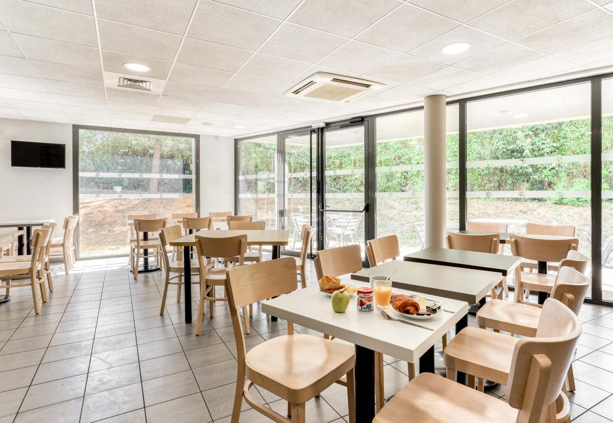 B&B Hotel Montpellier Centre Le Millenaire 외부 사진