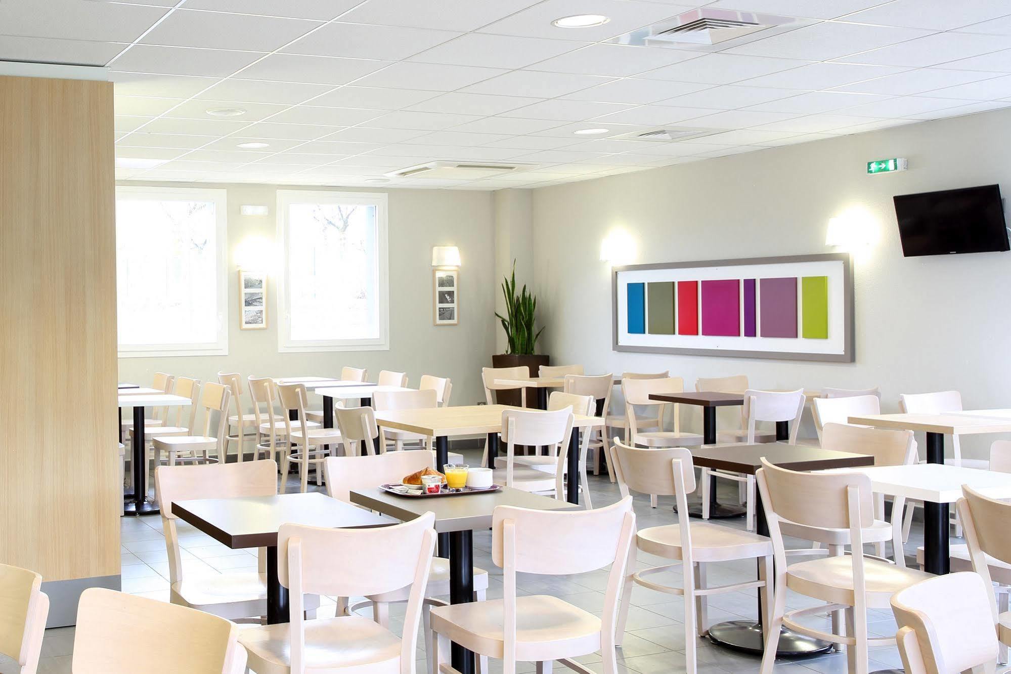 B&B Hotel Montpellier Centre Le Millenaire 외부 사진